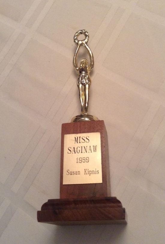 Miss Saginaw Trophy 1959 Susan Kipnis