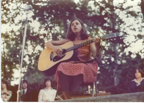 1977 Miss Saginaw Acoustic Talent